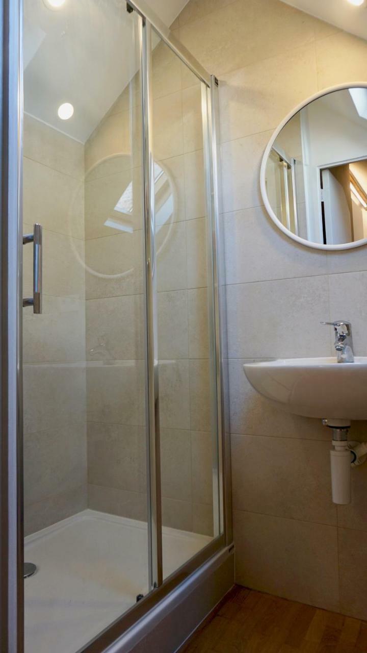 Unit 8 - Charming Loft Apt. Near Avenue Louise Free Parking Bruksela Zewnętrze zdjęcie